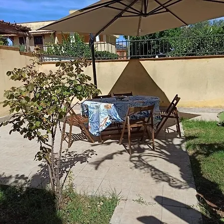 Lobea House - Enjoy A Lifestyle! Карини