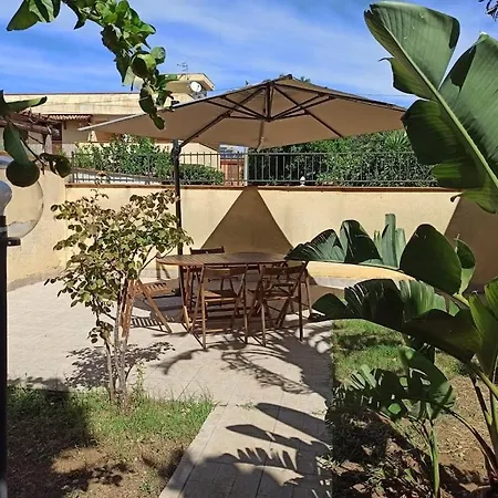 Lobea House - Enjoy A Lifestyle! Карини